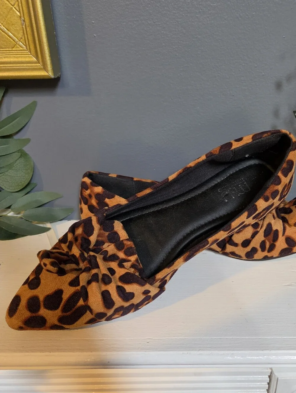 Womens Size 9 Leopard Print Pointed Toe Knot Flats - Brown/Black